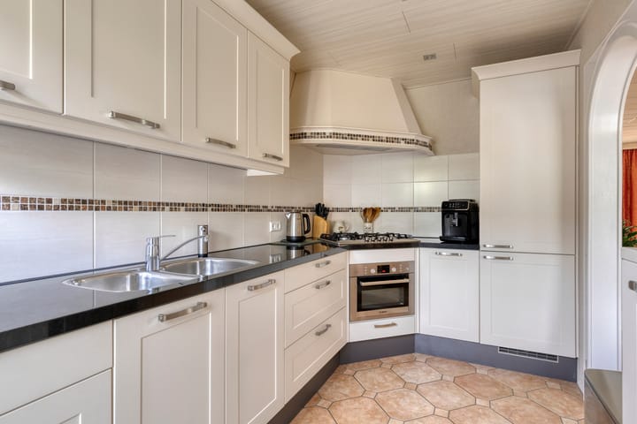 Photo 9 of Pijnboomstraat 18