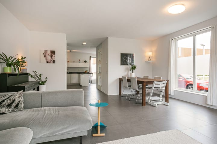 Photo 11 of Byblisstraat 42