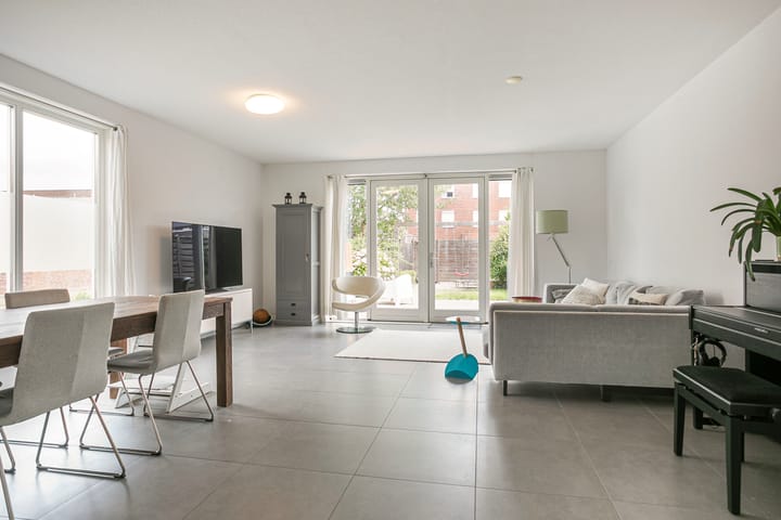 Photo 8 of Byblisstraat 42