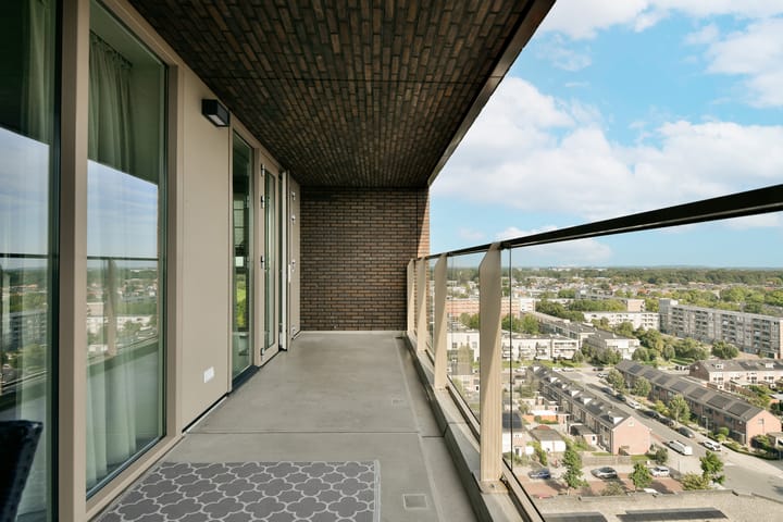 Photo 3 of Albertina Agnesstraat 264