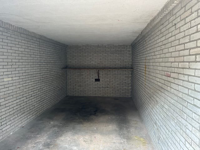 Photo 3 of Ravelstraat 24