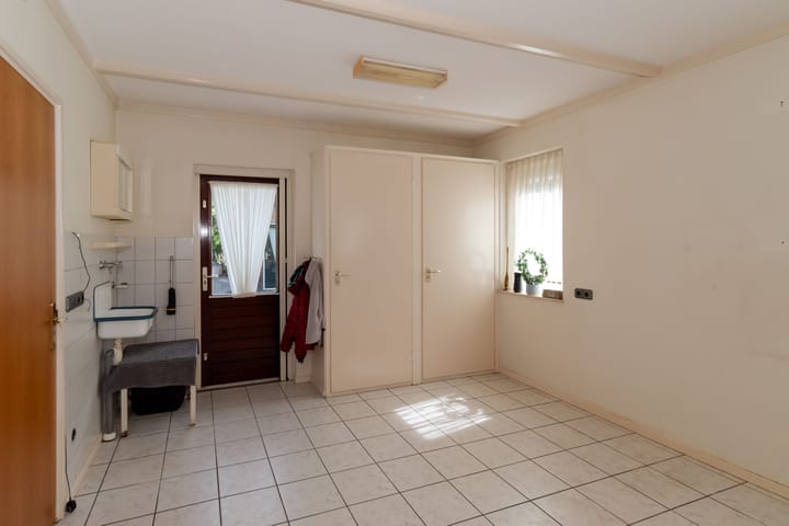 Photo 15 of Reefsweg 5