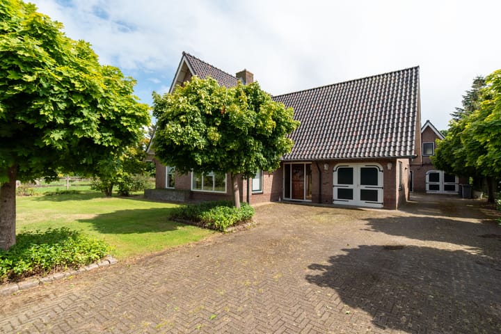 Photo 33 of Reefsweg 5