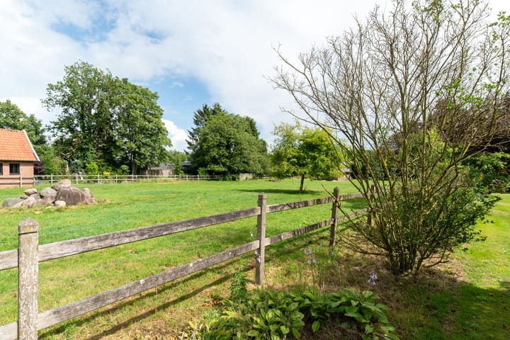 Photo 37 of Reefsweg 5