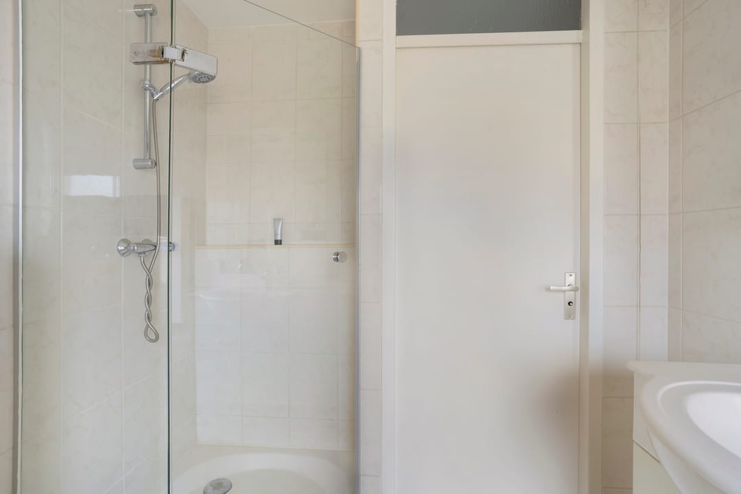 Foto 28 van Burgemeester van Weringstraat 75