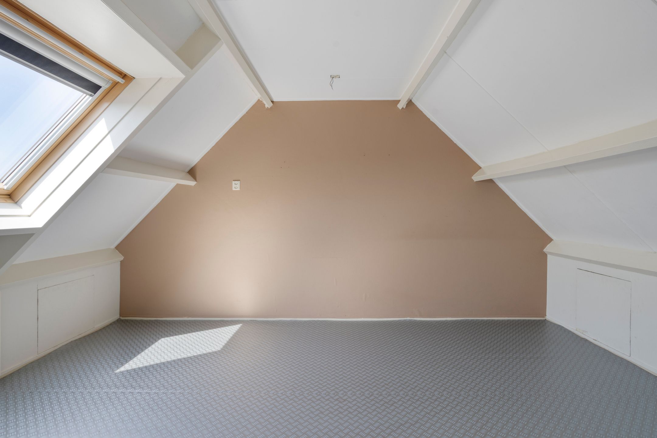 Foto 33 van Burgemeester van Weringstraat 75