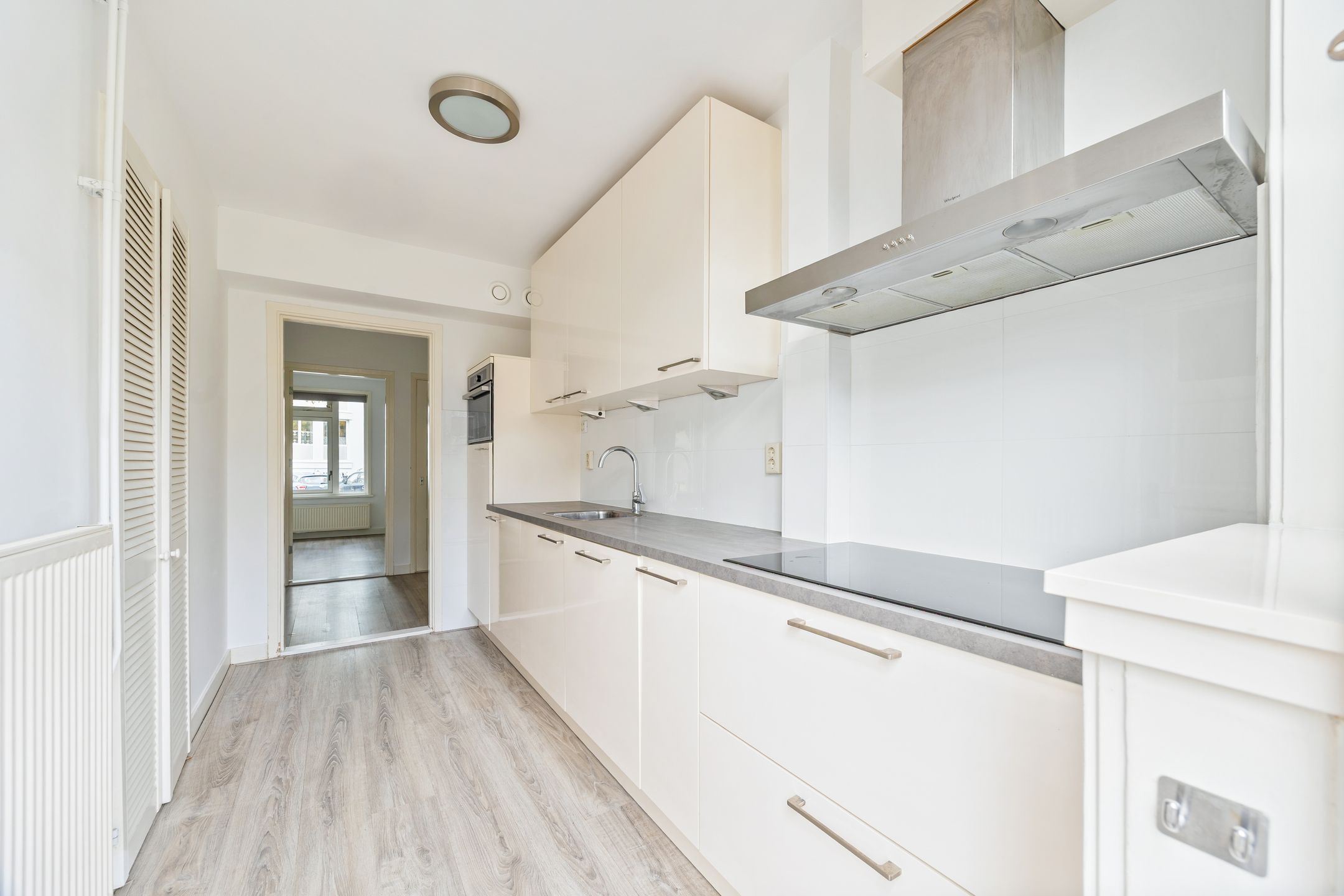 Foto 21 van Busken Huetlaan 86