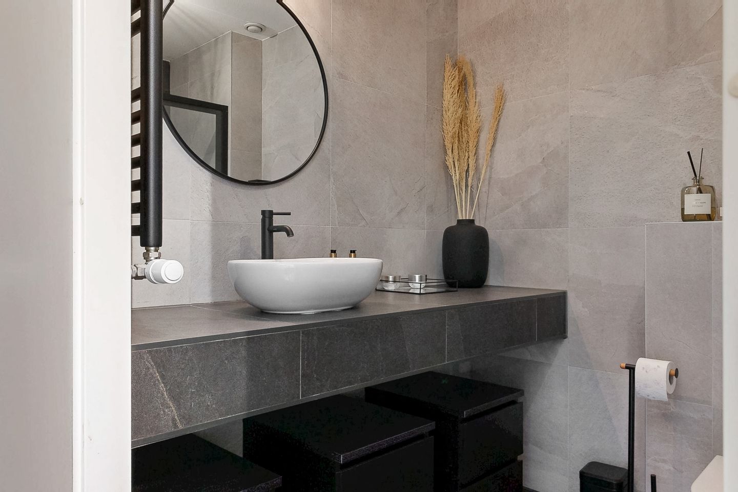 Photo 19 of Bilderdammerweg 84-A