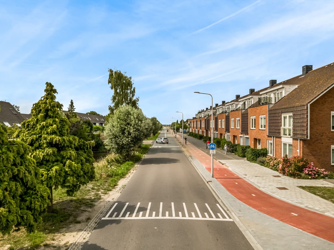 Photo 28 of Bilderdammerweg 84-A