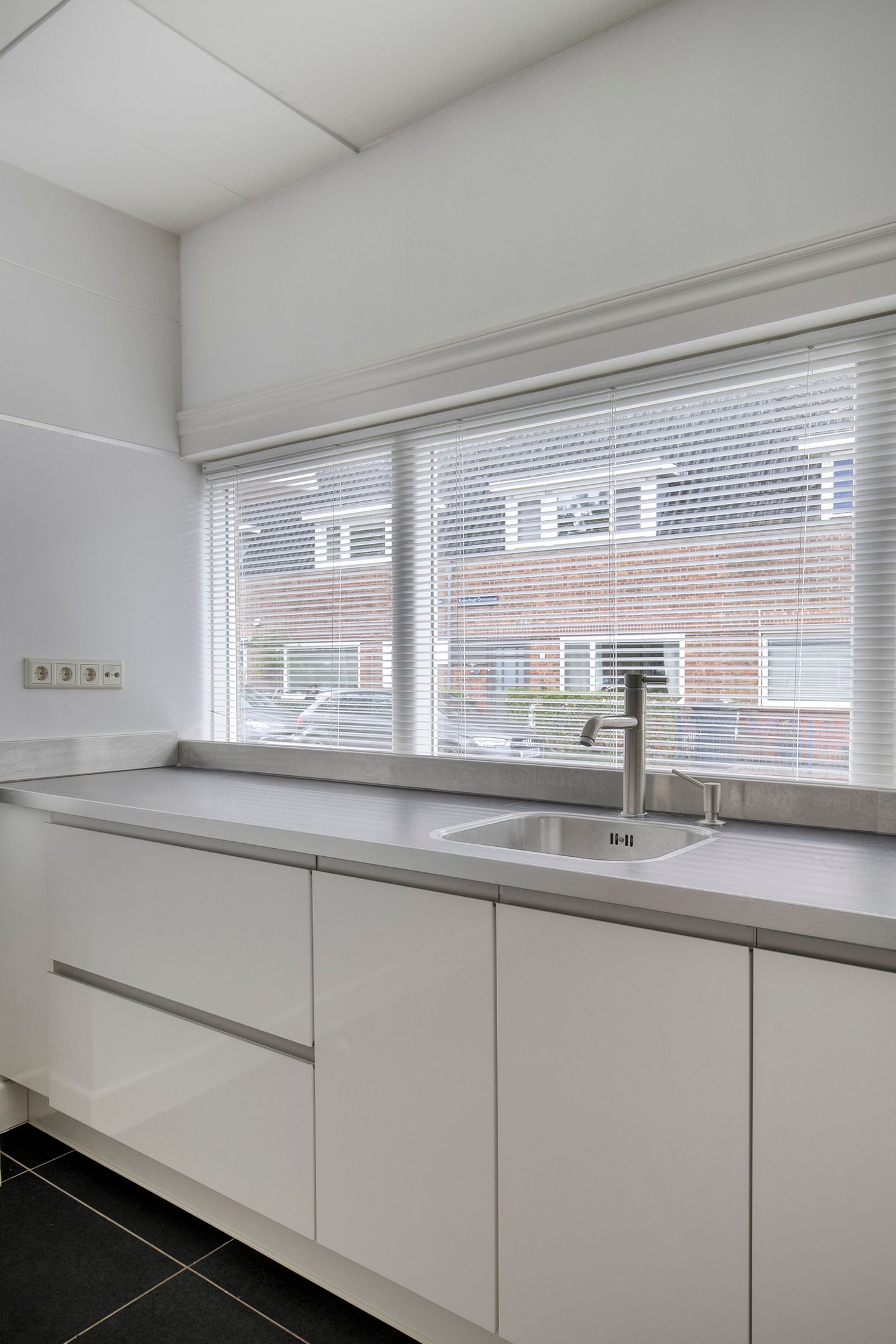 Foto 19 van Kamerlingh Onnesstraat 2-A