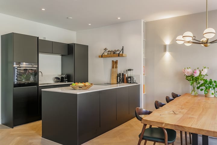 Foto 4 van Merwedeplein 7-1