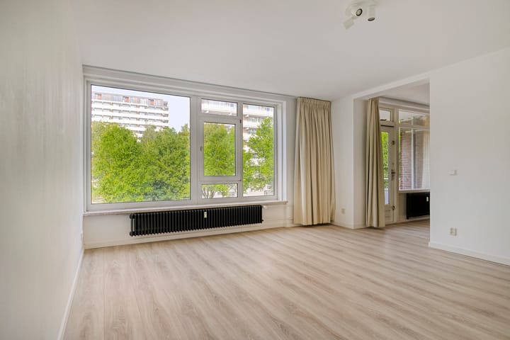 Foto 2 van Bart Verhallenplein 37