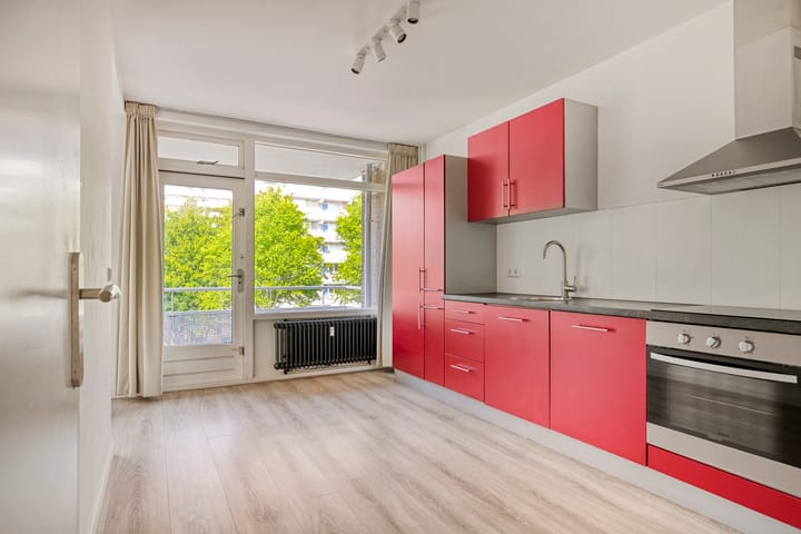 Foto 5 van Bart Verhallenplein 37