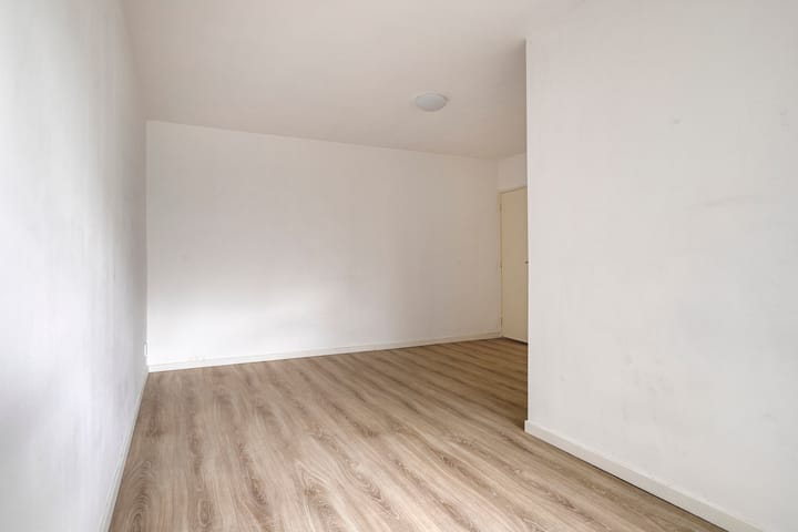 Foto 7 van Bart Verhallenplein 37