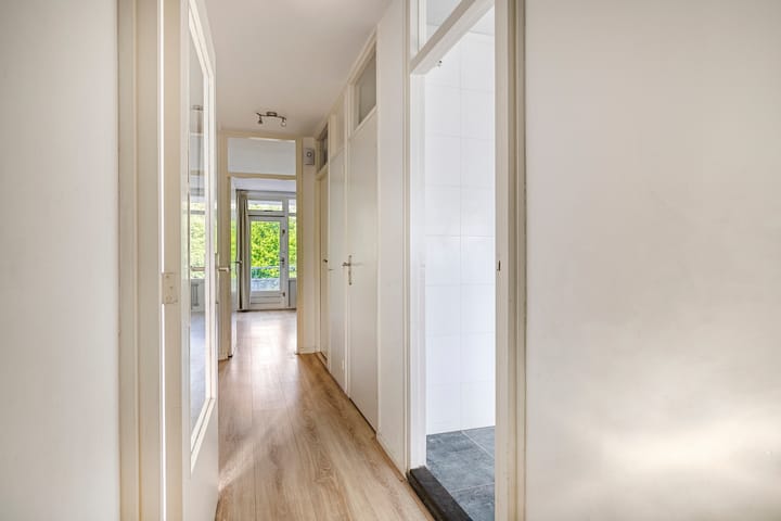 Foto 13 van Bart Verhallenplein 37