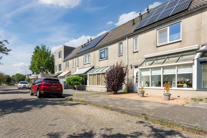 Foto 4 van Vergeet-mij-nietjestraat 11