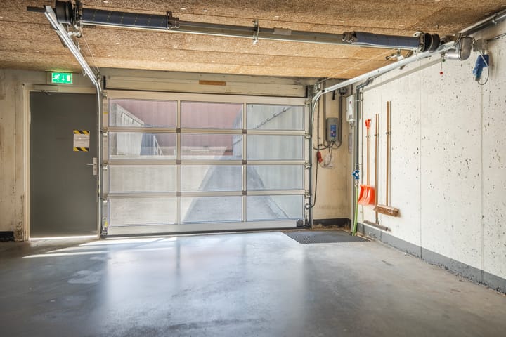 Foto 8 van Raadhuisplein 15-14