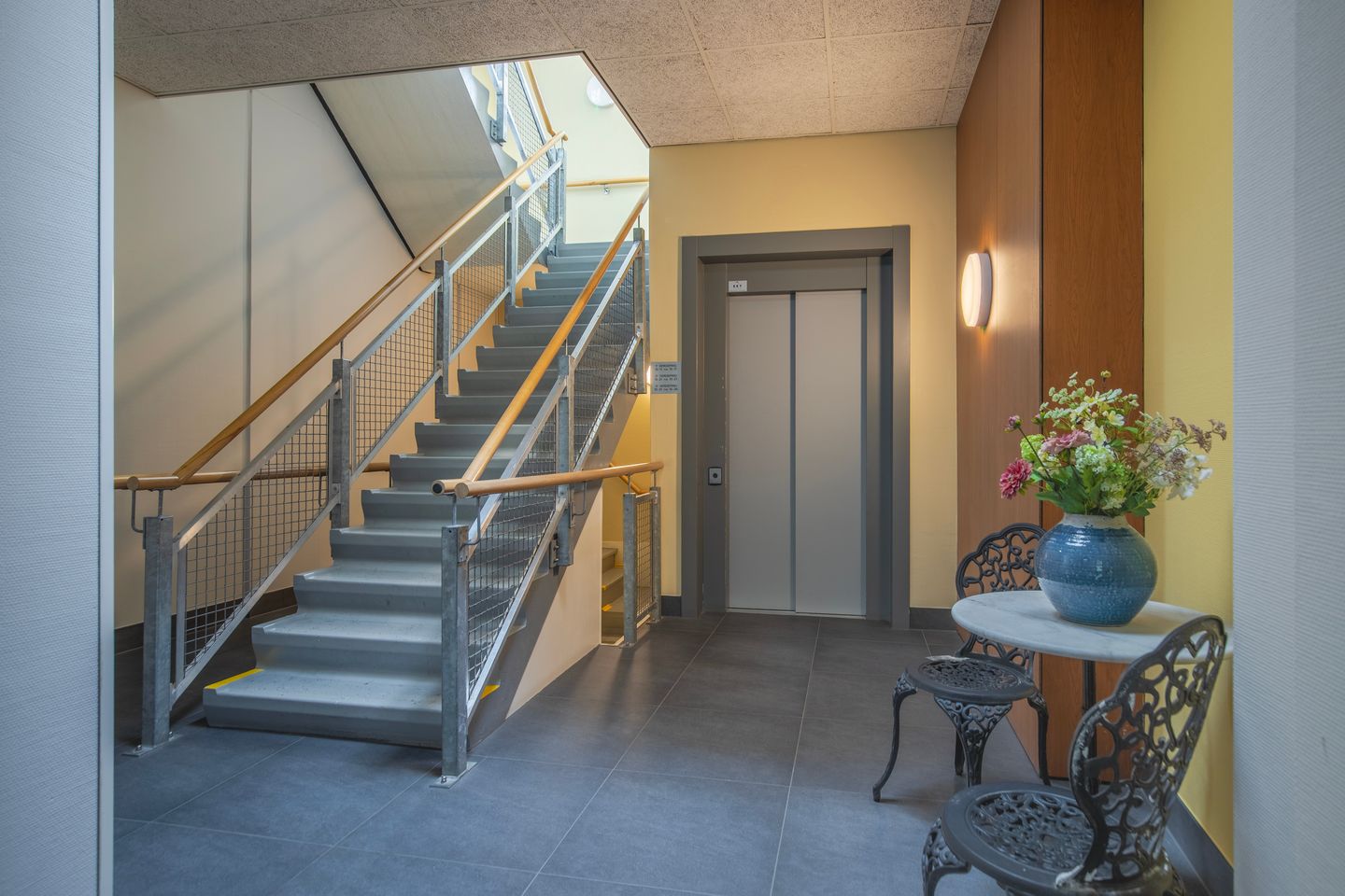 Foto 10 van Raadhuisplein 15-14