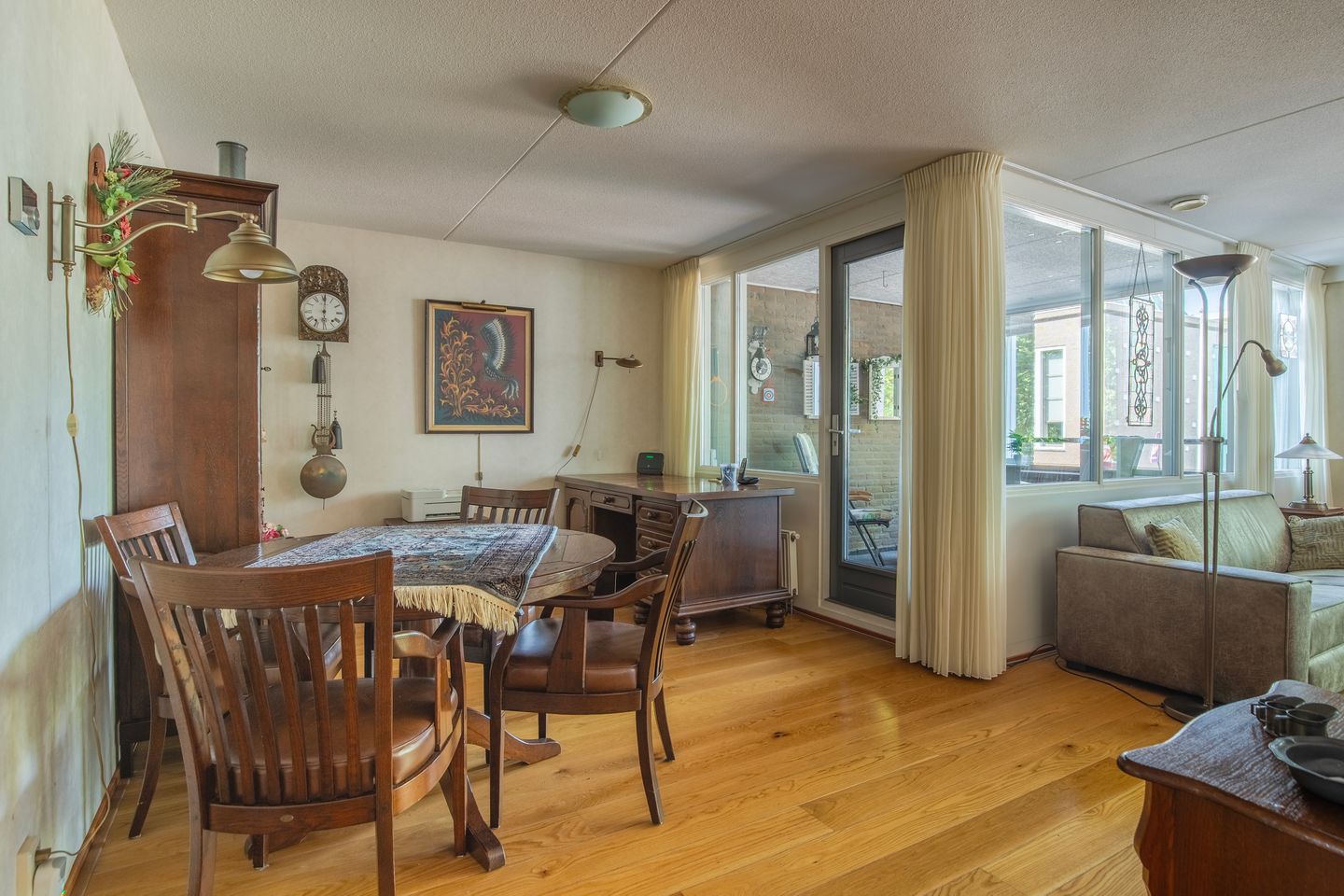 Foto 19 van Raadhuisplein 15-14