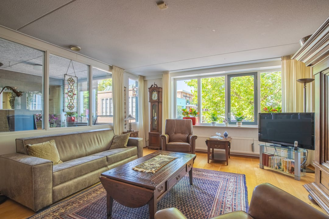 Foto 22 van Raadhuisplein 15-14