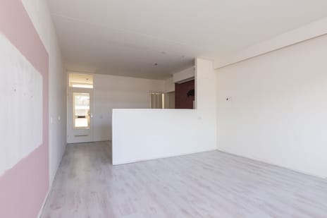 Bastion 381 secondary image