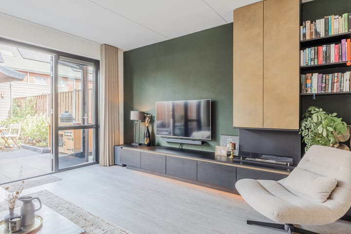 Photo 4 of Petrus Planciusstraat 27