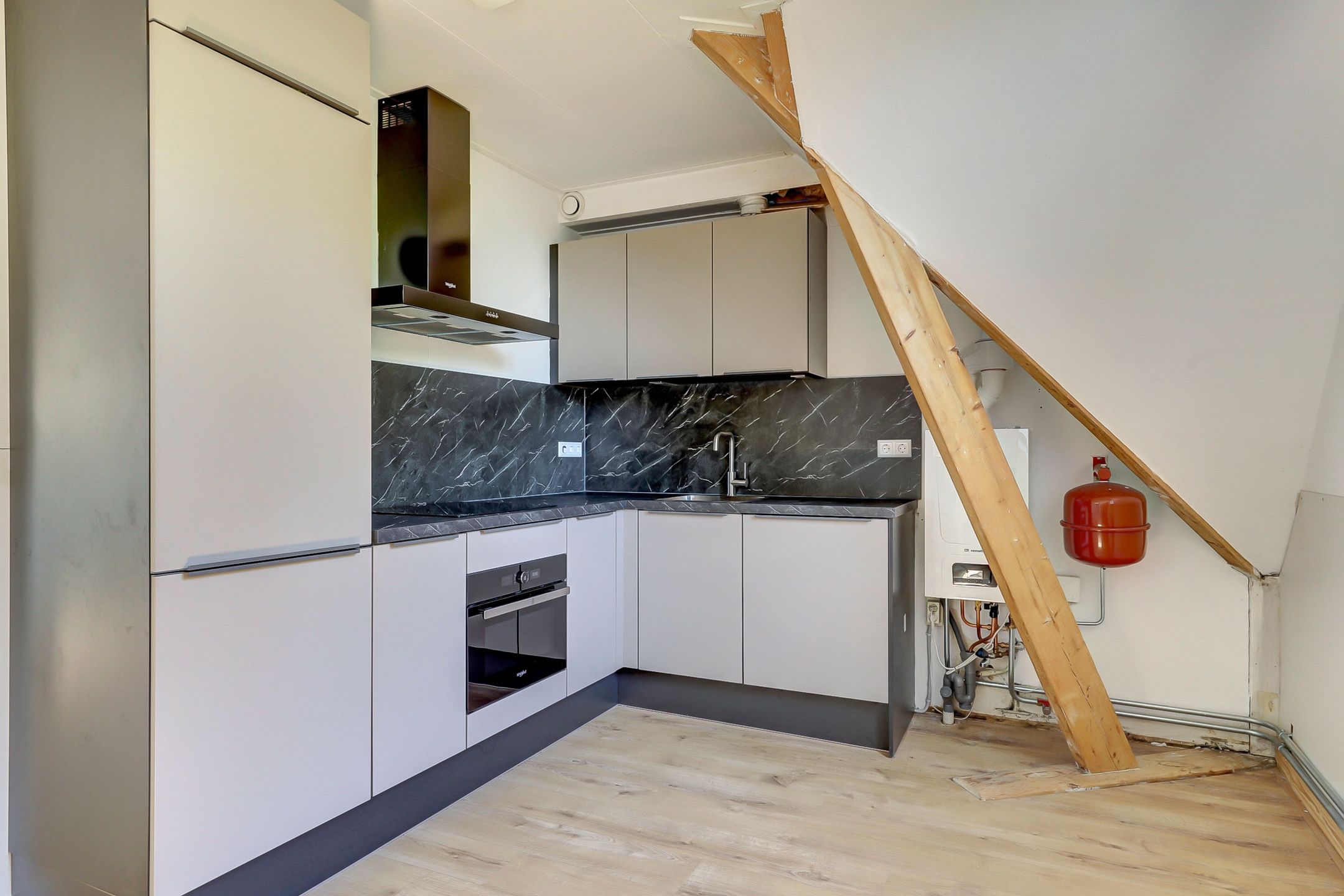 Foto 15 van Dorpsstraat 77-A