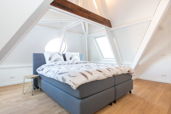 Photo 44 of R. J. Schimmelpennincklaan 19