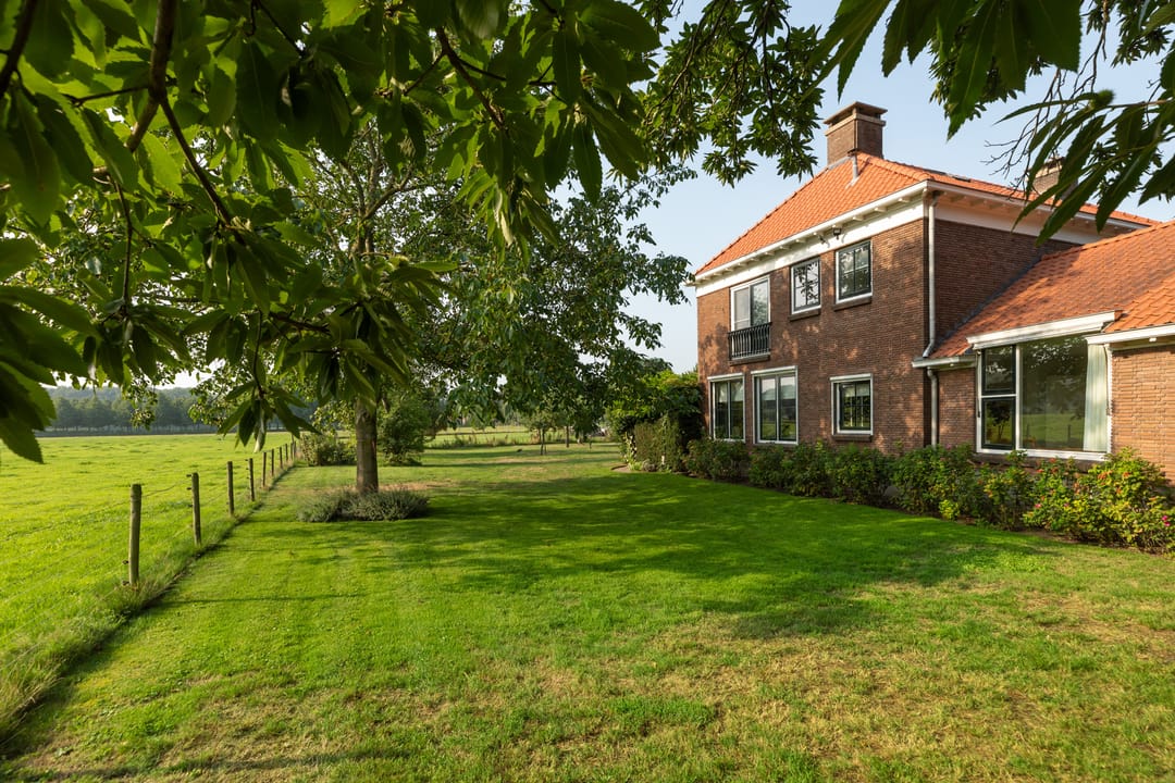 Photo 38 of Noordereinde 4
