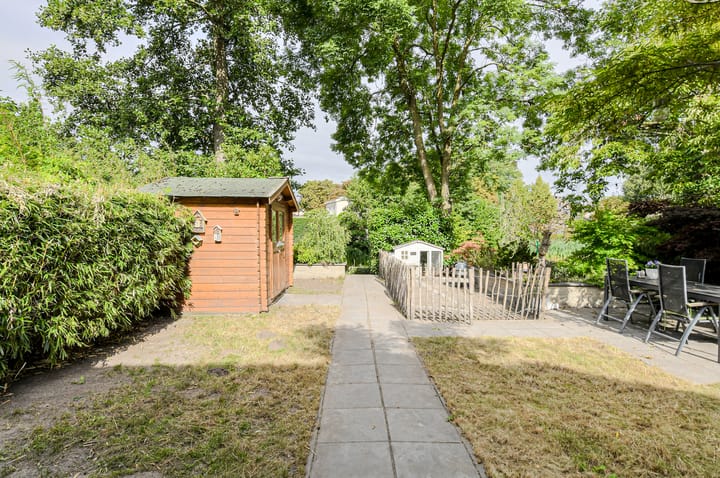 Foto 33 van Buitenerf 175