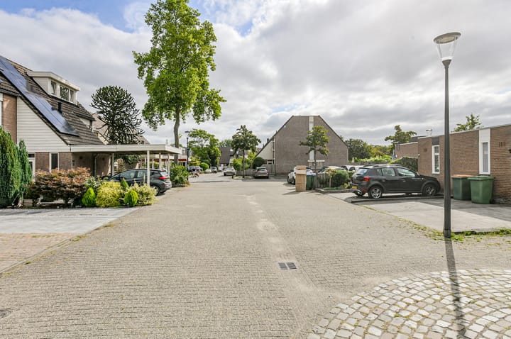 Foto 45 van Buitenerf 175