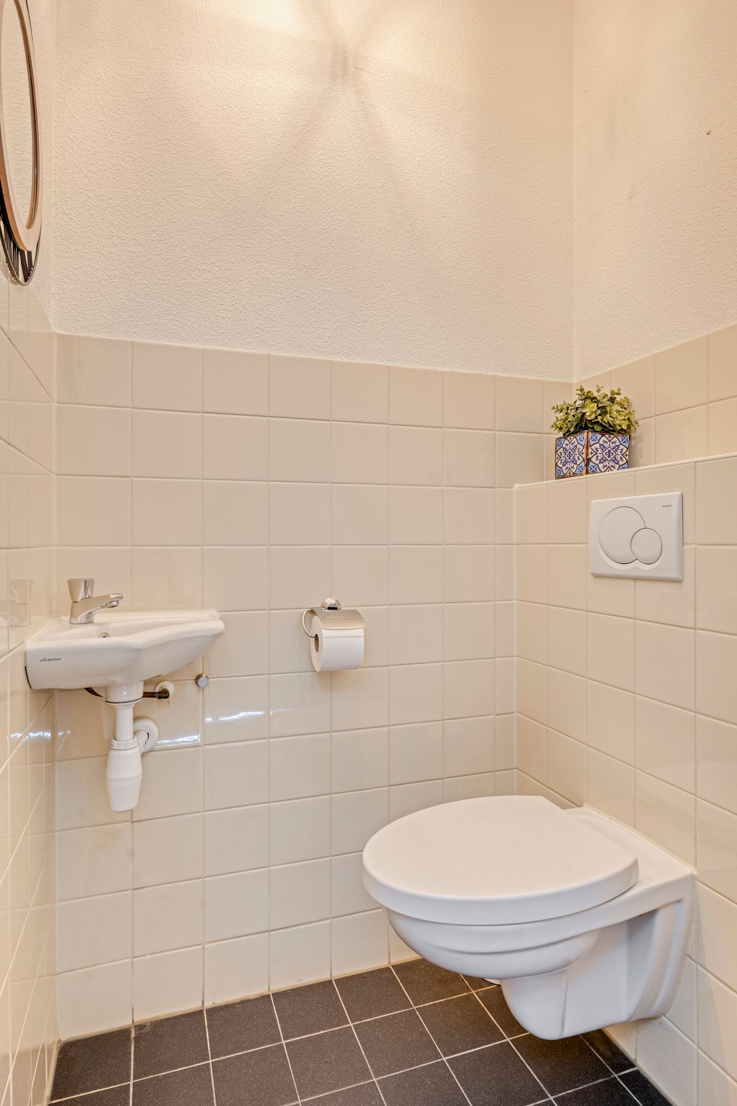 Photo 3 of Damstraat 46-A