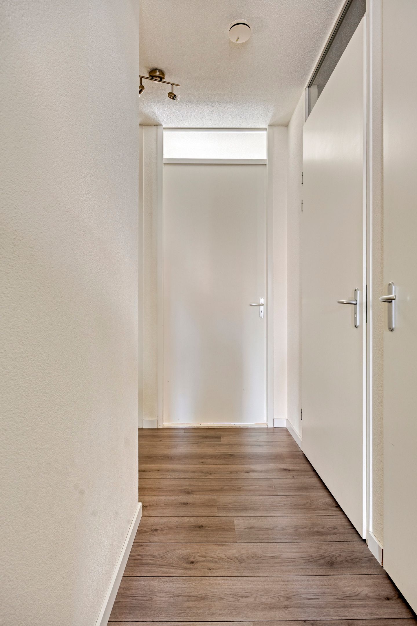 Photo 9 of Damstraat 46-A