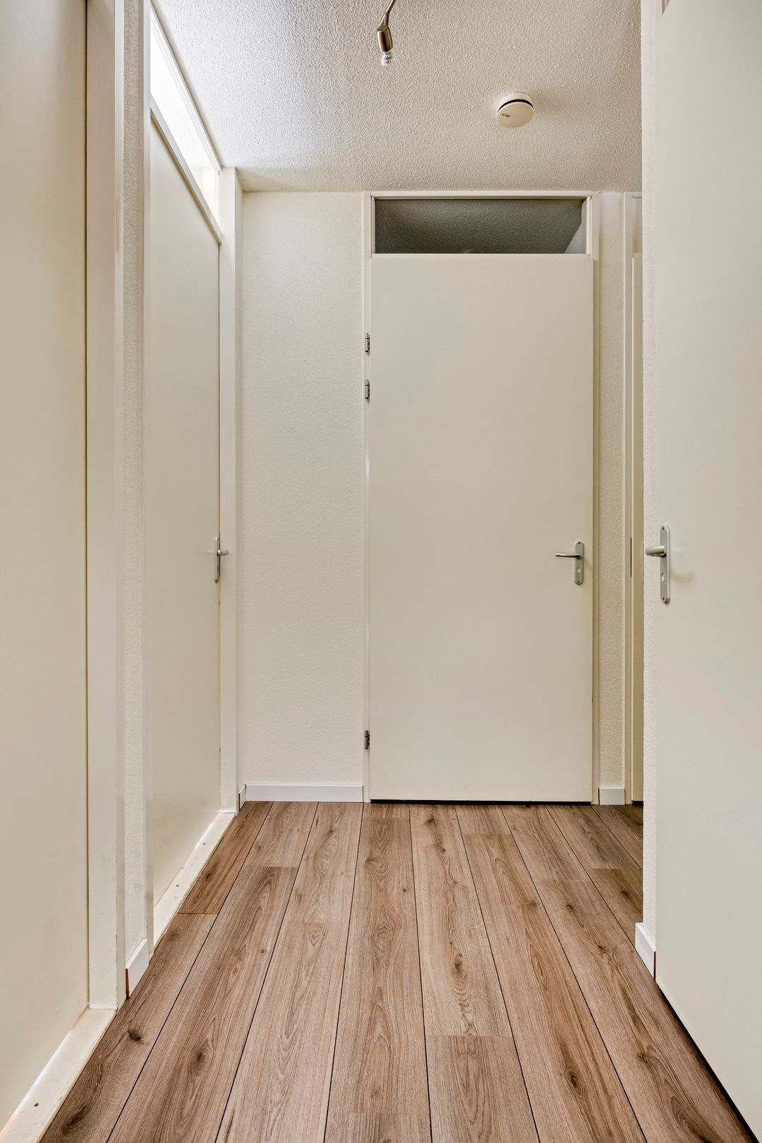 Photo 11 of Damstraat 46-A