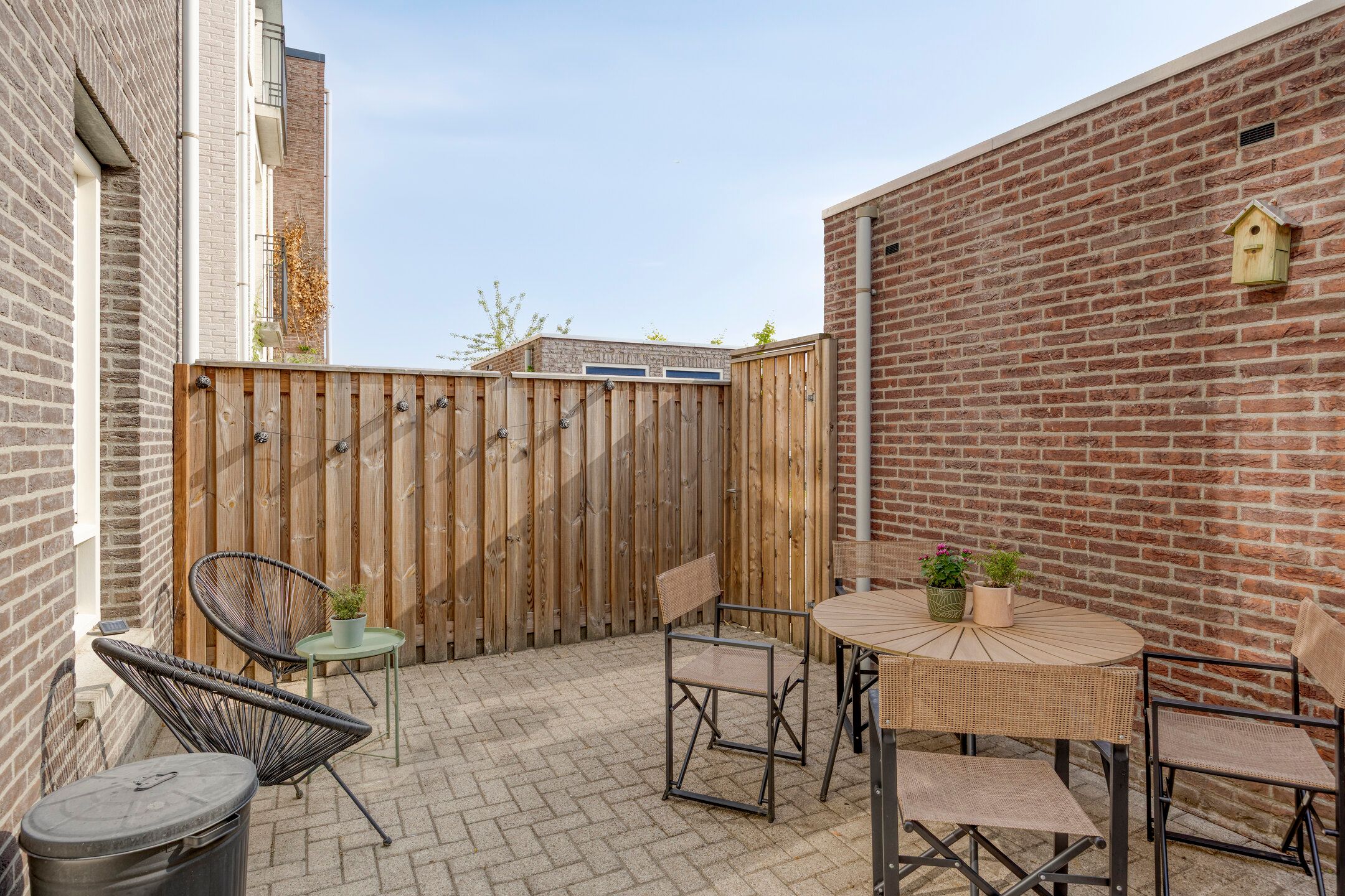 Photo 18 of Damstraat 46-A