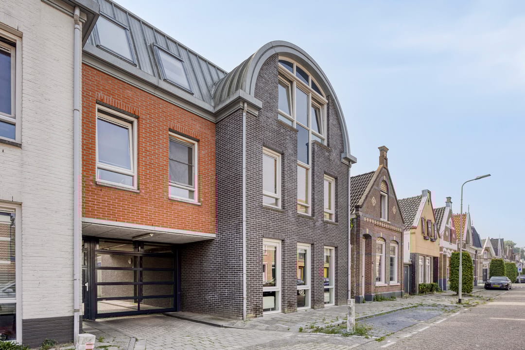 Photo 23 of Damstraat 46-A