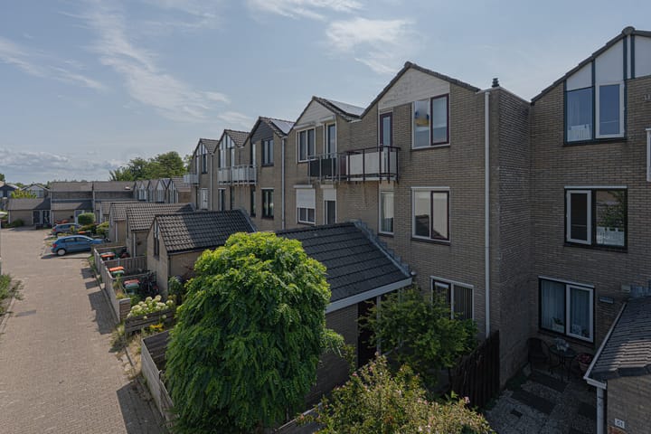 Foto 2 van Merkenburg 49