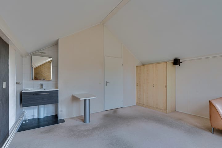 Photo 50 of Merkenburg 49