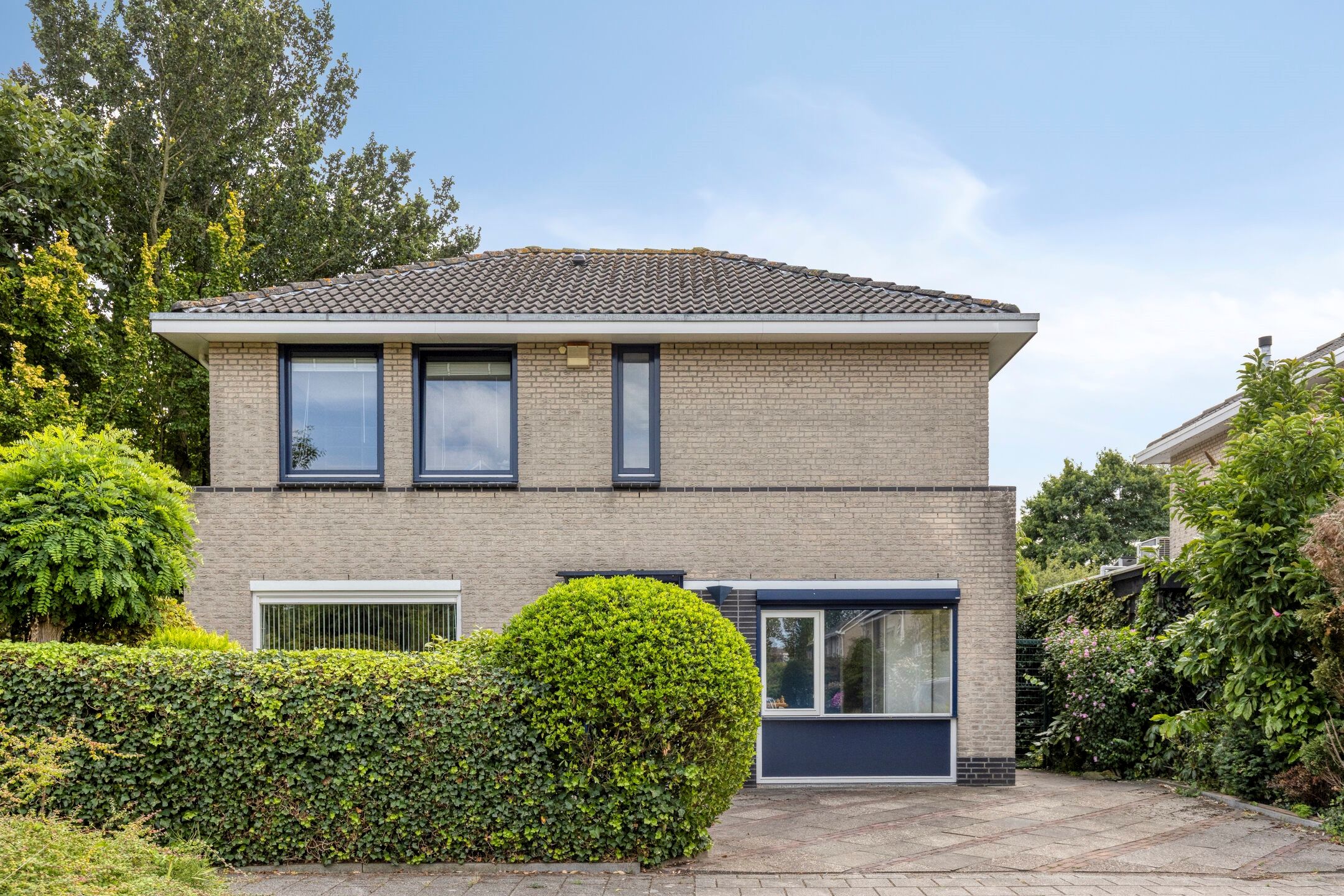 Foto 3 van Brucknerstraat 10