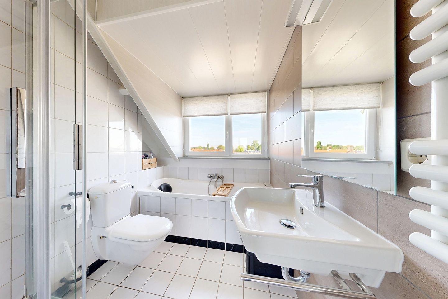 Photo 40 of Kadedijk 108-A