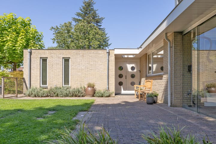 Foto 6 van Wijkplaats 64