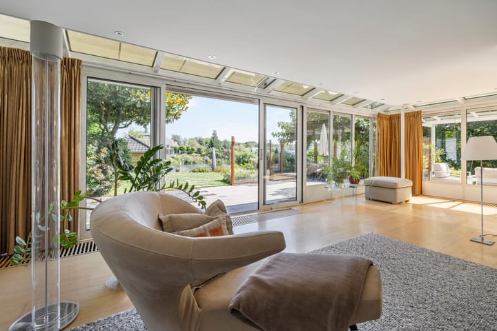 Foto 10 van Wijkplaats 64