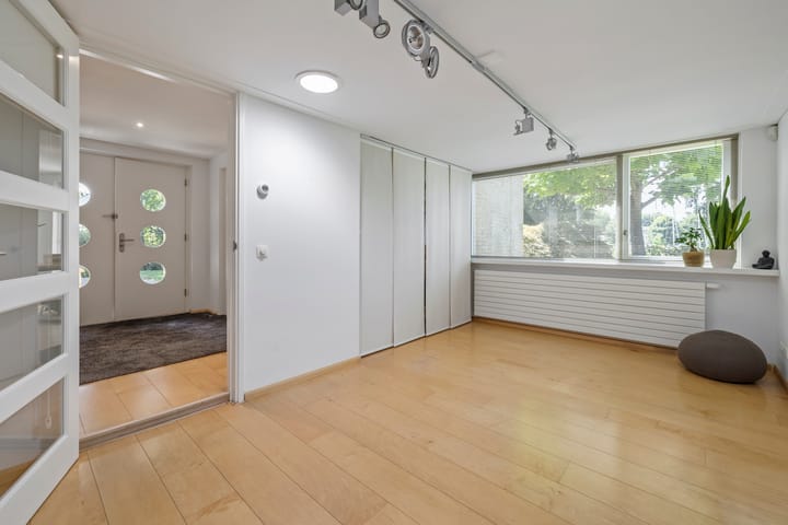 Foto 21 van Wijkplaats 64