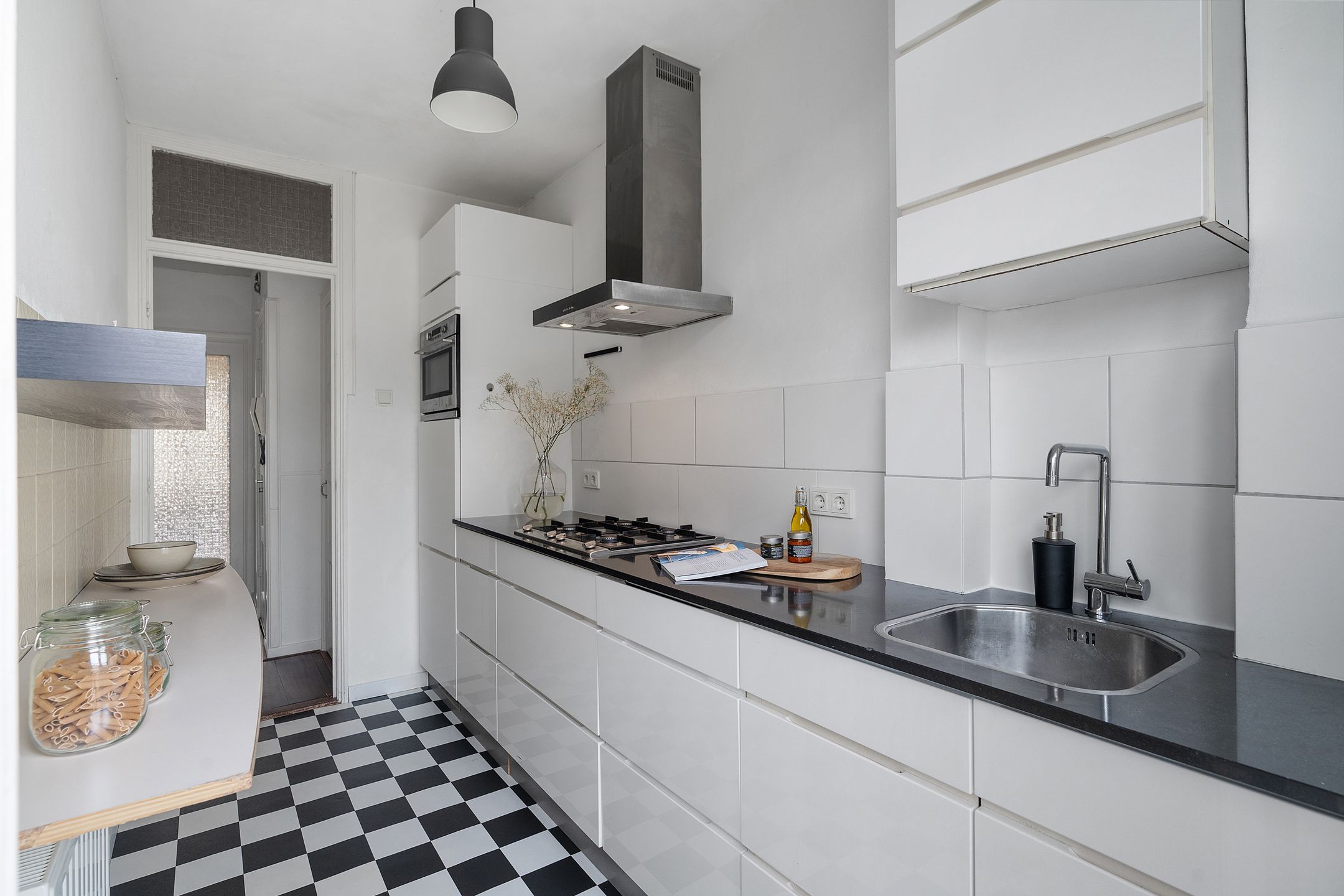 Foto 21 van Theophilusstraat 8-2