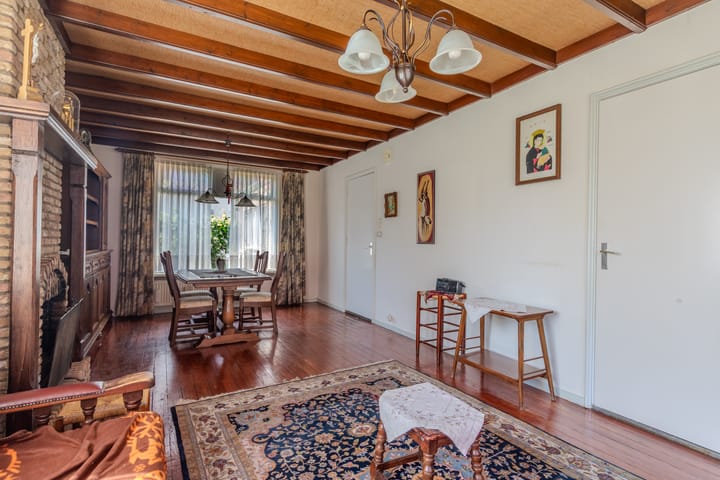 Photo 9 of Bergsestraat 1