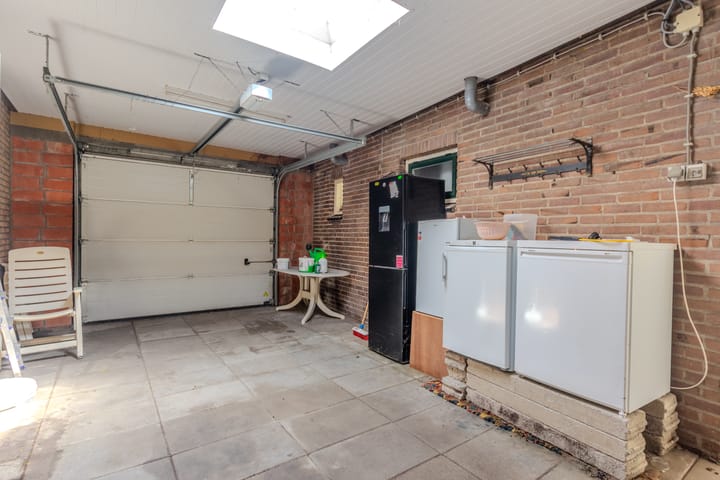 Photo 31 of Bergsestraat 1