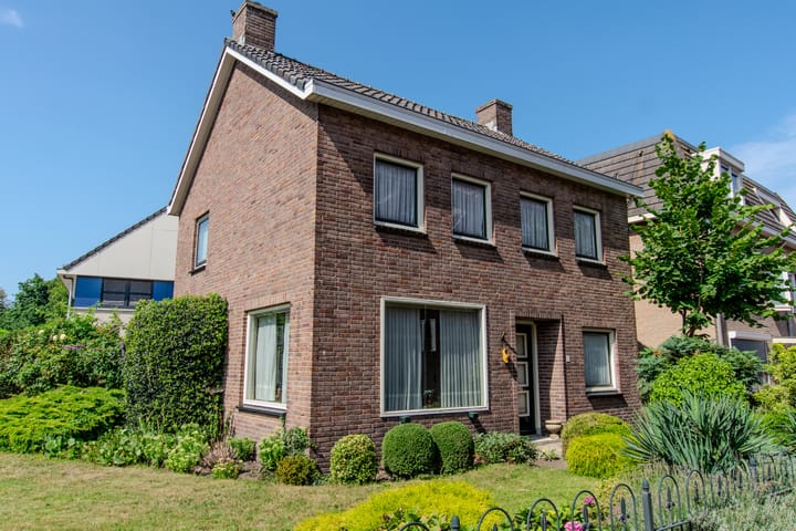 Photo 37 of Bergsestraat 1