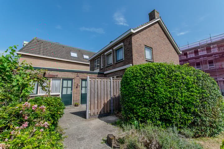 Photo 39 of Bergsestraat 1