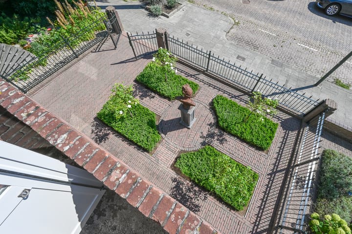 Foto 29 van Rozenlaan 13