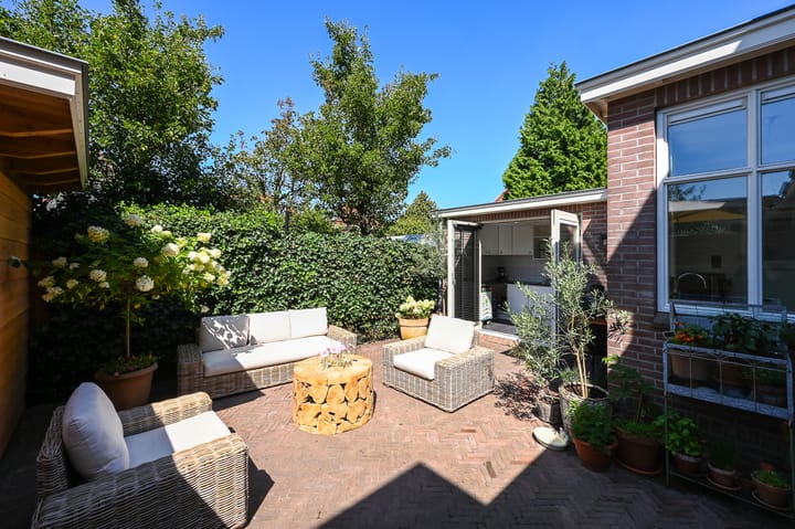 Foto 59 van Rozenlaan 13